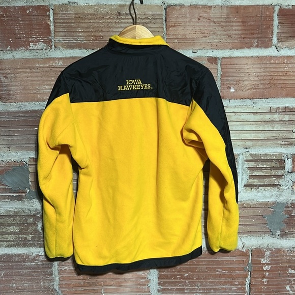 Iowa Hawkeyes Zip Up Youth Medium (8-10) - Picture 3 of 3